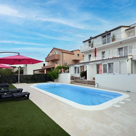 Apartment Mihovilovic 슬라티네 외부 사진